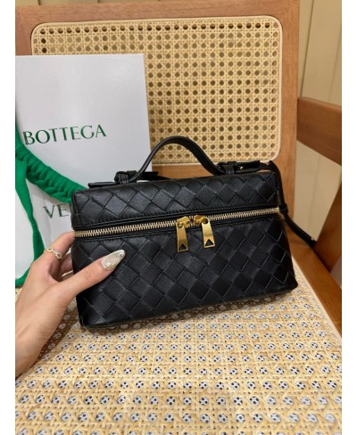 BOTTEGA VENETA Bang Bang