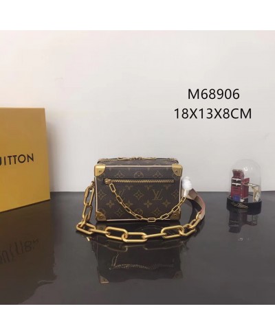 POCHETTE SOFT TRUNK MINI LOUIS VUITTON