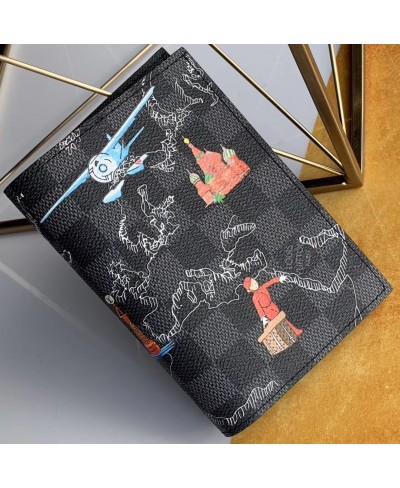 LOUIS VUITTON PASSPORT COVER