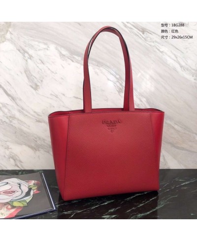 PRADA SHOPPING BAG IN SAFFIANO