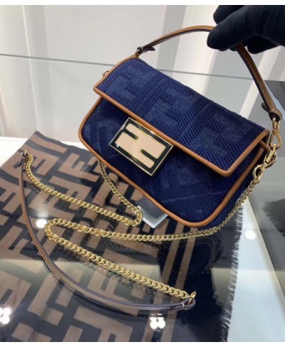 FENDI BAGUETTE