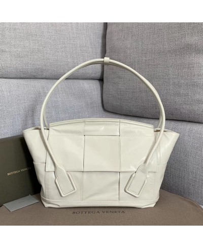 ARCO SLOUCH MEDIA BOTTEGA VENETA