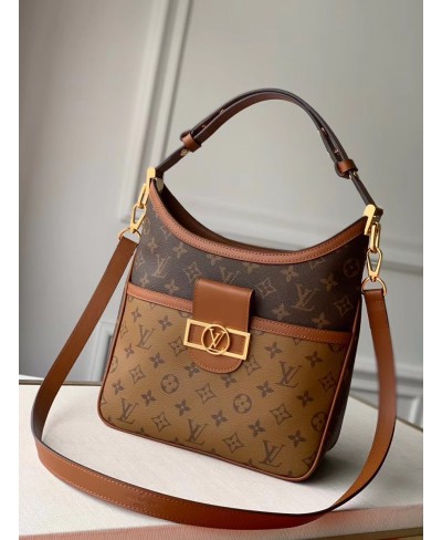 LOUIS VUITTON HOBO DAUPHINE PM