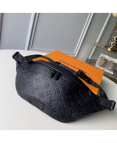 LOUIS VUITTON DISCOVERY BUMBAG