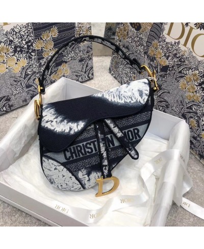 CHRISTIAN DIOR SADDLE BAG