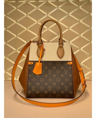 LOUIS VUITTON FOLD TOTE MM