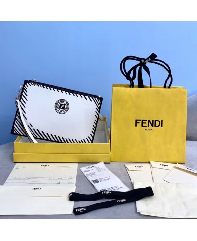 FLAT POUCH FENDI