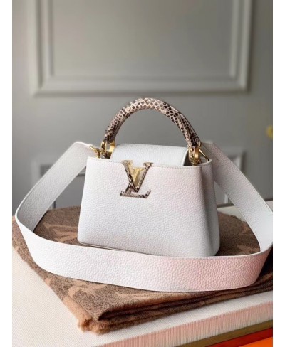 LOUIS VUITTON CAPUCINES MINI