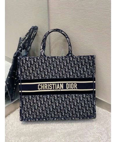 CHRISTIAN DIOR BOOK TOTE