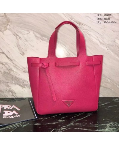 PRADA Leather tote