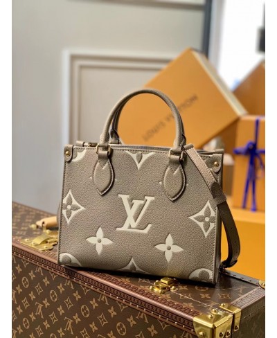 LOUIS VUITTON ONTHEGO PM