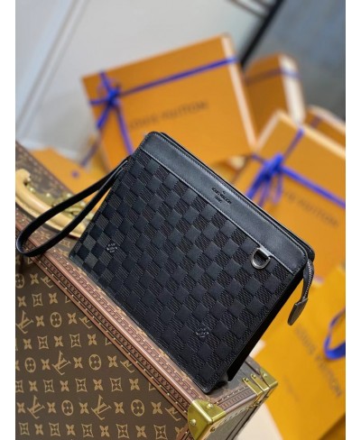 NUOVA POCHETTE LOUIS VUITTON