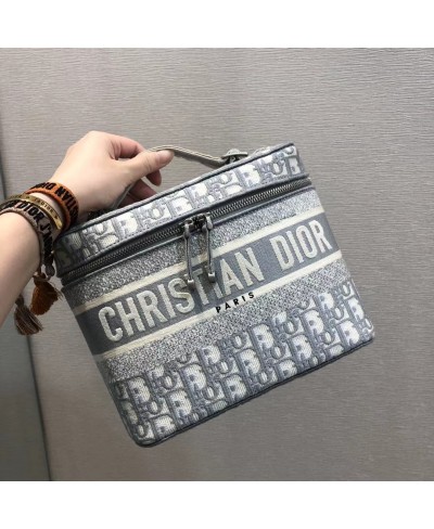 CHRISTIAN DIOR DIORTRAVEL VANITY CASE