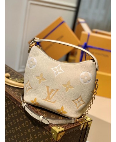 LOUIS VUITTON MARSHMALLOW