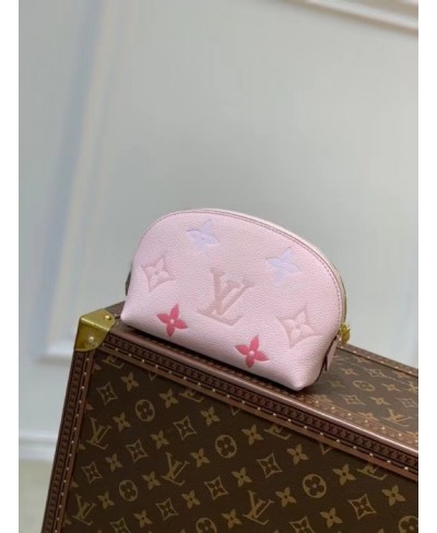 POCHETTE COSMETIQUE LOUIS VUITTON