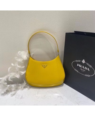 Borsa a spalla Prada Cleo in pelle spazzolata PRADA