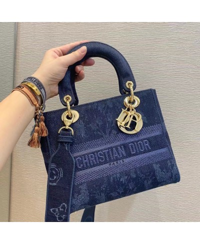 CHRISTIAN DIOR MEDIUM LADY D-LITE BAG