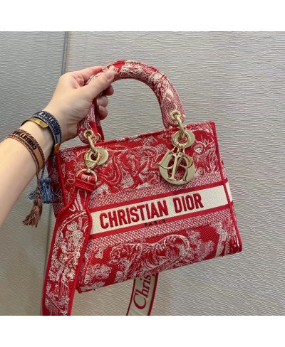 CHRISTIAN DIOR MEDIUM LADY D-LITE BAG