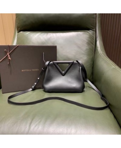 BOTTEGA VENETA POINT