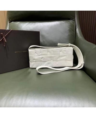 BORSA STRETCH CASSETTE BOTTEGA VENETA