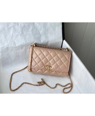 CHANEL WALLET ON CHAIN