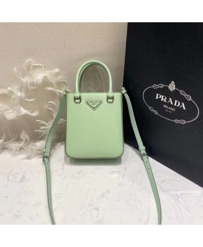 Borsa shopping small in pelle spazzolata PRADA