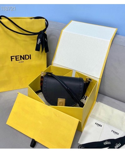 MOONLIGHT FENDI