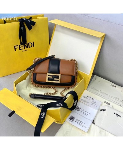 BAGUETTE CHAIN MINI FENDI