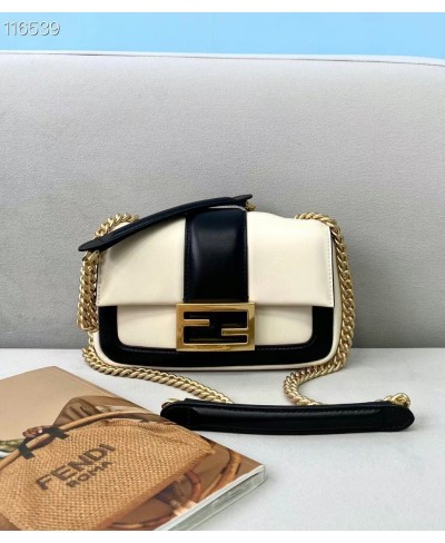 BAGUETTE CHAIN MINI FENDI