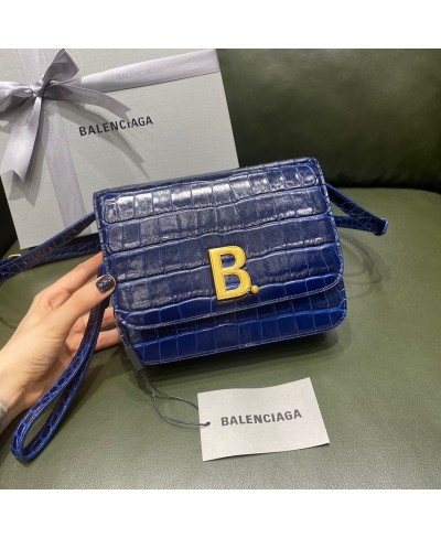 B. BORSETTA DA DONNA BALENCIAGA