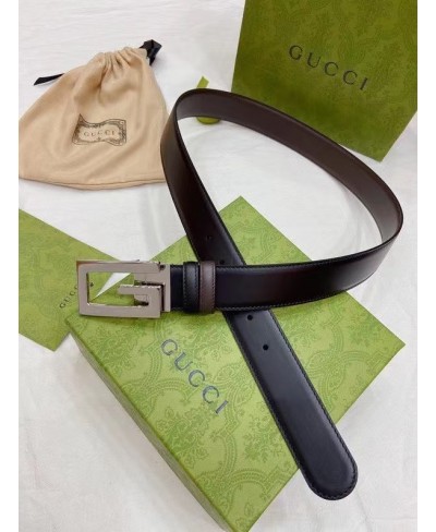 Cintura reversibile con fibbia G Quadro GUCCI