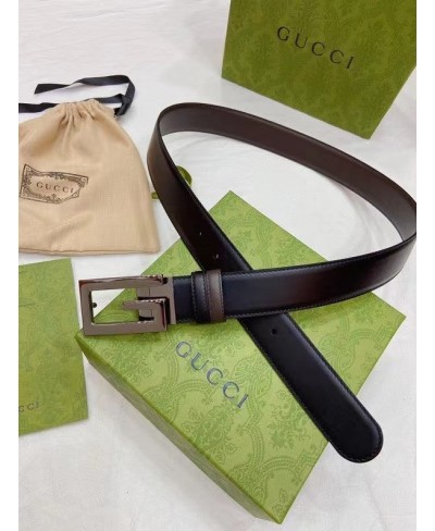 GUCCI Reversible belt with Square G buckle