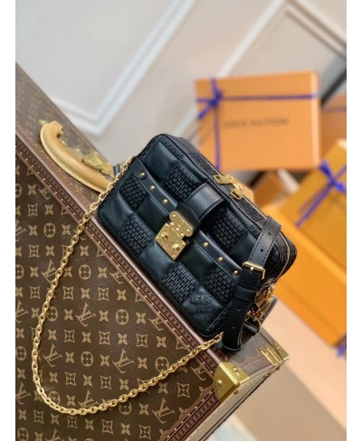 LOUIS VUITTON TROCA PM