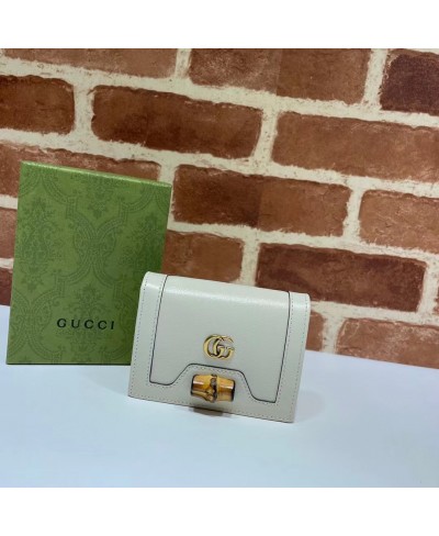 Portacarte Gucci Diana con bambù GUCCI