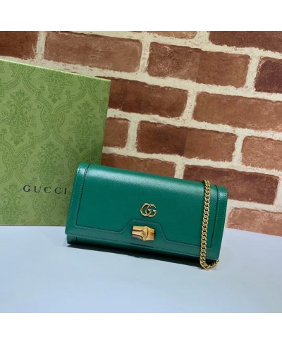 Portafoglio con catena Gucci Diana GUCCI