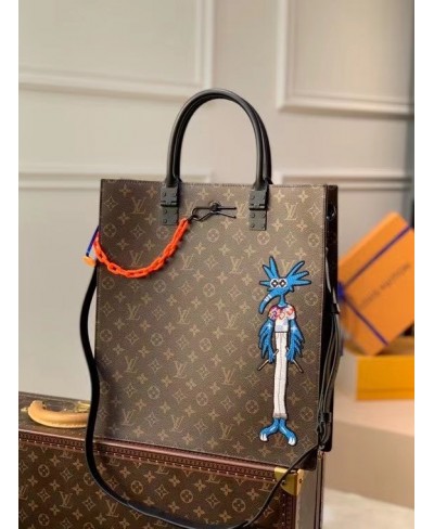 LOUIS VUITTON SAC PLAT