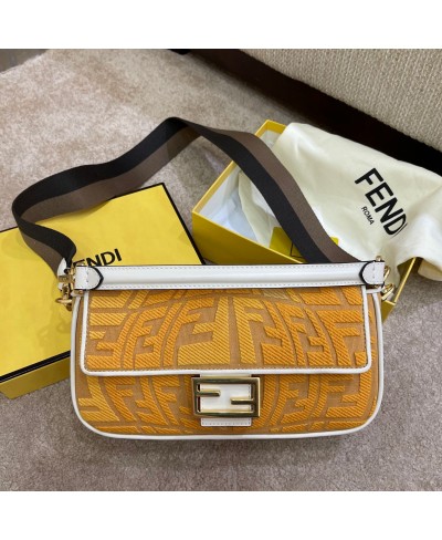 FENDI BAGUETTE