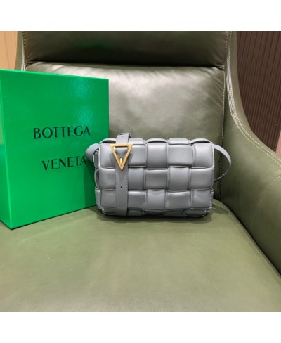 BOTTEGA VENETA PADDED CASSETTE