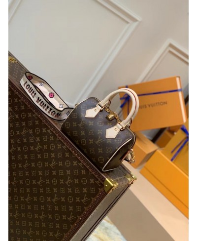 LOUIS VUITTON SPEEDY BANDOULIÈRE 20