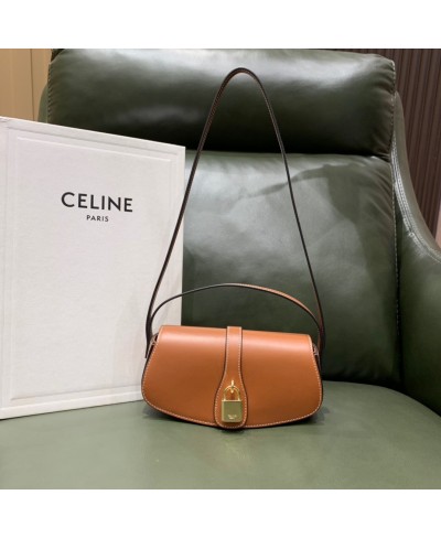 CELINE CLUTCH ON STRAP IN SMOOTH CALFSKIN