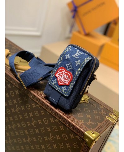 LOUIS VUITTON FLAP DOUBLE PHONE POUCH