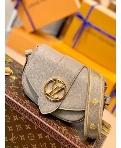 LOUIS VUITTON LV PONT 9 SOFT PM