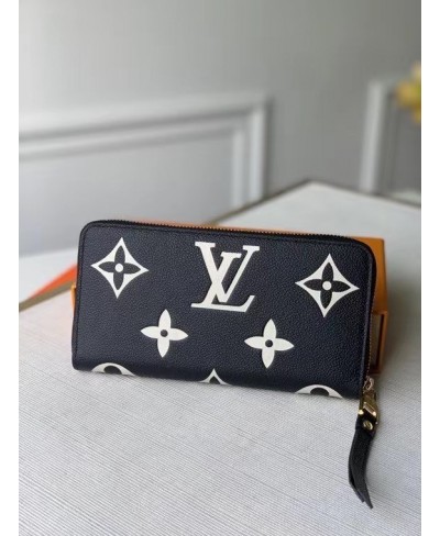 LOUIS VUITTON ZIPPY WALLET