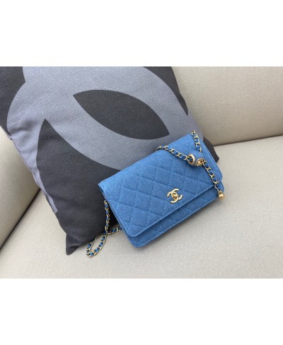 POCHETTE CON CATENA CHANEL