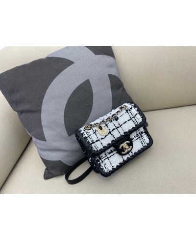 CHANEL MINI FLAP BAG