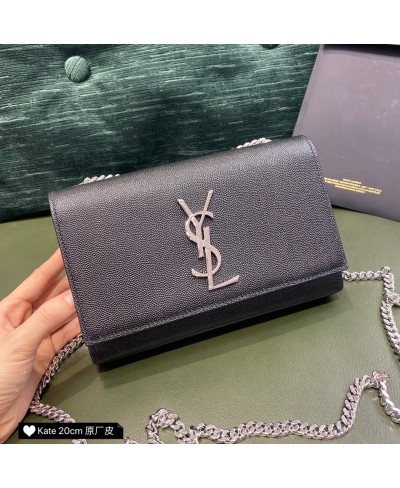 SAINT LAURENT KATE SMALL CHAIN BAG IN GRAIN DE POUDRE EMBOSSED LEATHER (ORIGINAL LEATHER)