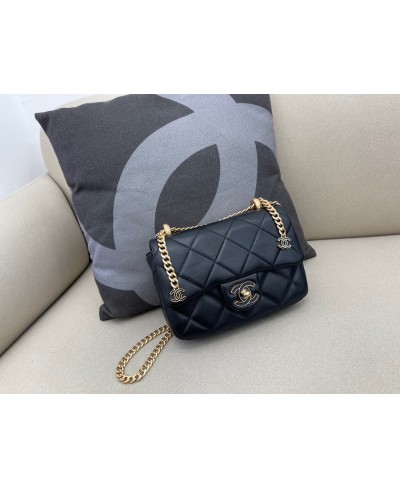 CHANEL MINI FLAP BAG