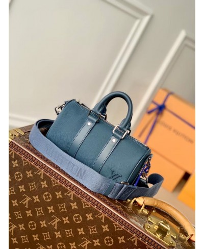 LOUIS VUITTON KEEPALL XS