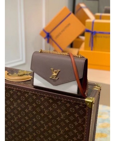 LOUIS VUITTON MYLOCKME CHAIN BAG