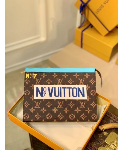 POCHETTE VOYAGE LOUIS VUITTON